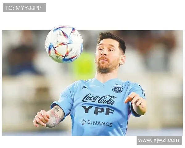 17号足球星闪耀绿茵场 引领未来足坛新潮流与传奇之路