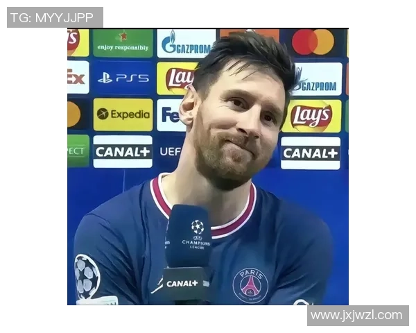 C罗球星头像足球情头图片展现强大魅力与荣耀风采