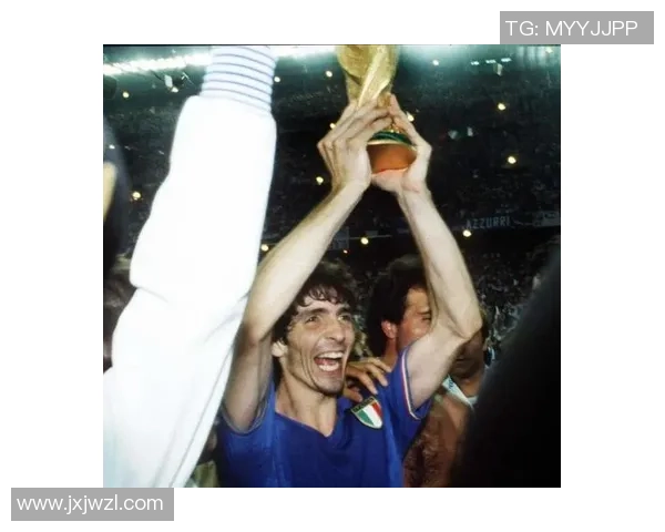 一分钟带你认识一位足球传奇球星的成长与辉煌历程