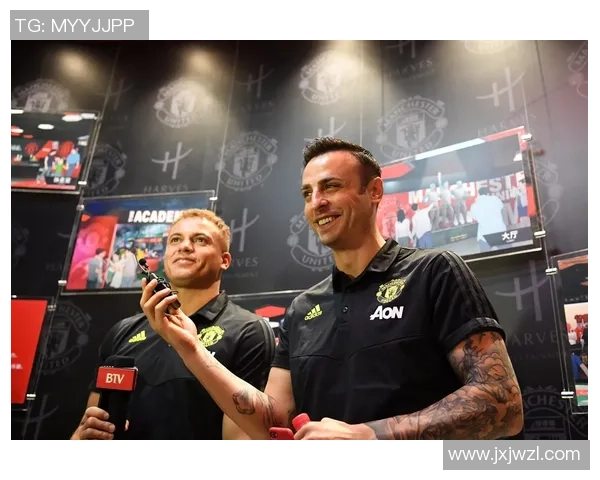 伊朗足球传奇球星：从阿里·代伊到梅赫迪·塔雷米的辉煌历程